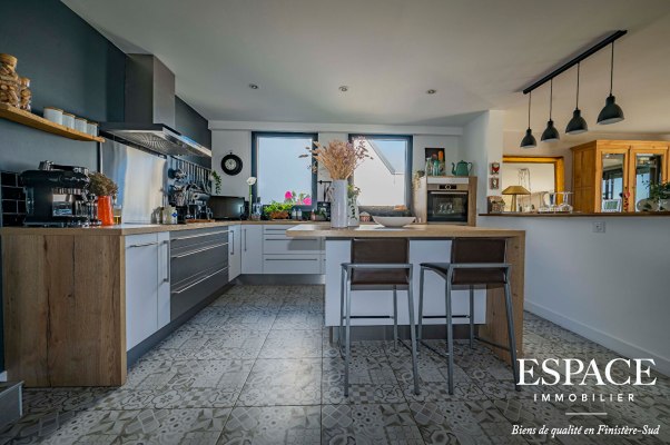 Concarneau vue mer exceptionnelle maison de 263 m2 de 8 pièces