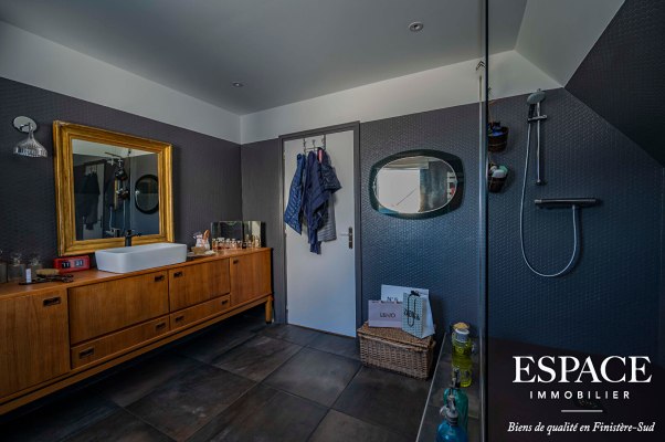 Concarneau vue mer exceptionnelle maison de 263 m2 de 8 pièces