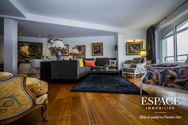 A Concarneau face à la mer appartement de 154 m² avec grande terrasse, garage double et cave