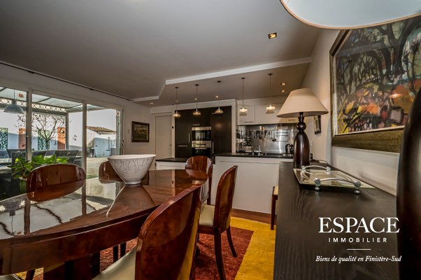 A Concarneau face à la mer appartement de 154 m² avec grande terrasse, garage double et cave