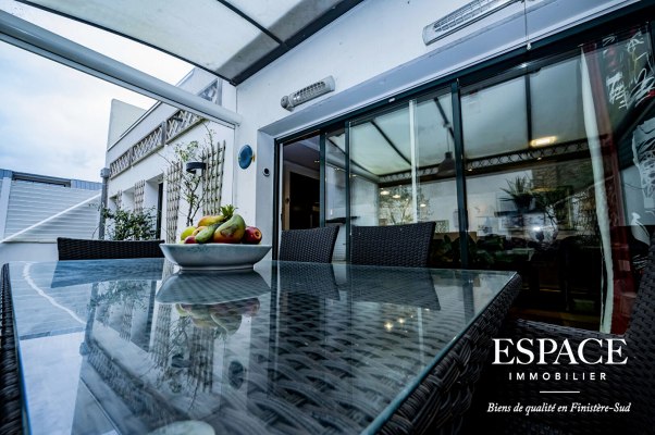 A Concarneau face à la mer appartement de 154 m² avec grande terrasse, garage double et cave