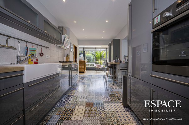 Concarneau maison de ville de 135 m2 avec terrasse et jardin