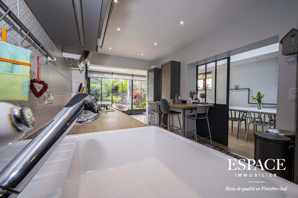 Concarneau maison de ville de 135 m2 avec terrasse et jardin