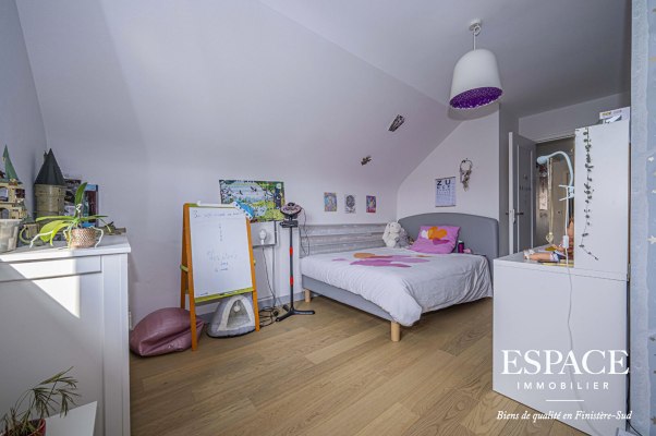 Concarneau maison de ville de 135 m2 avec terrasse et jardin