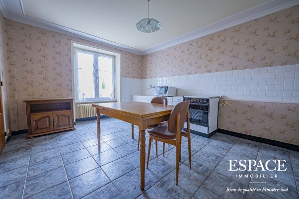 PONT-AVEN Maison de campagne à rénover sur un terrain de 12 153 m²