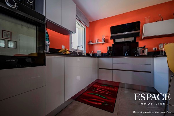 Concarneau appartement récent 91 m2 avec grand balcon de 14 m² et garage double