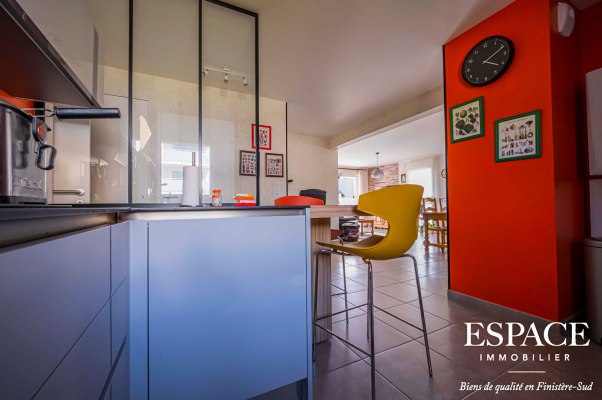 Concarneau appartement récent 91 m2 avec grand balcon de 14 m² et garage double