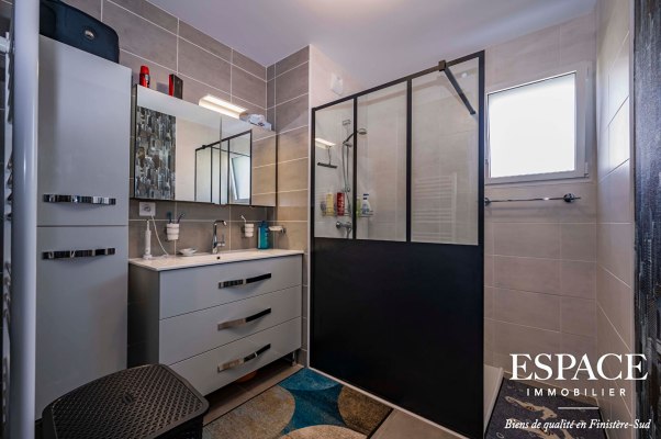 Concarneau appartement récent 91 m2 avec grand balcon de 14 m² et garage double