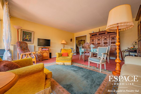 A vendre à Concarneau Corniche appartement de 84 m² avec balcon, parking et cave