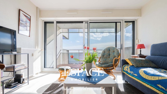 A vendre à Concarneau bel appartement vue mer de 2 pièce(s) 52 m2 avec terrasse et parking privatif