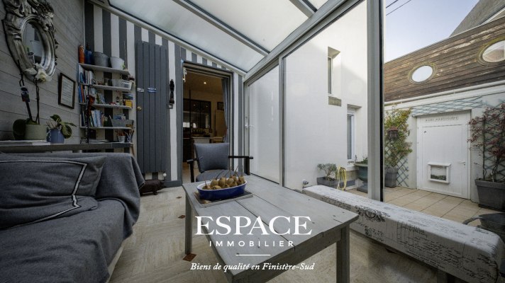 A vendre maison familiale avec garage et studio indépendant en plein centre-ville de Concarneau