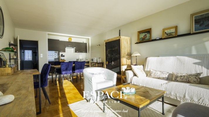 À vendre à Concarneau appartement 2 pièces avec terrasse et vue mer exceptionnelle