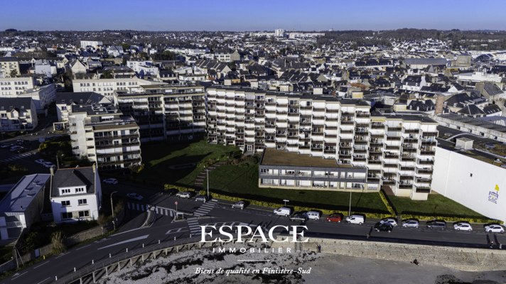 À vendre à Concarneau appartement 2 pièces avec terrasse et vue mer exceptionnelle