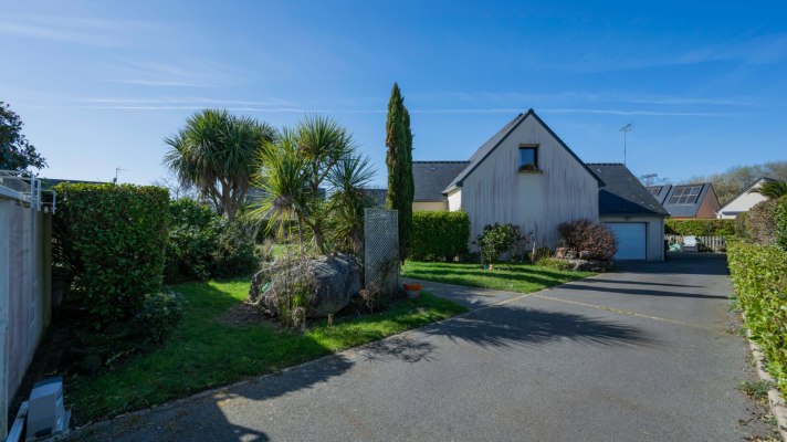 A vendre à Concarneau maison contemporaine proche des commodités et des plages du Cabellou