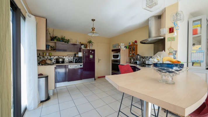 A vendre à Concarneau maison contemporaine proche des commodités et des plages du Cabellou