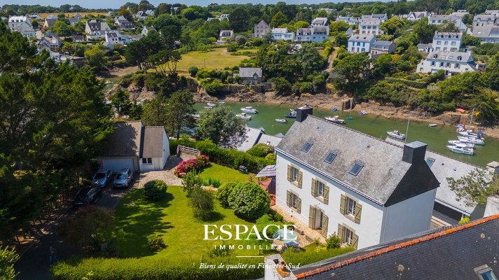 A vendre Maison des années 1900 entièrement rénovée sur le port de DOELAN avec possibilté d'extension