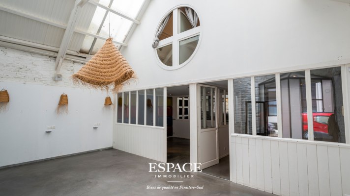 Le cachet d&#039;un esprit loft, le privilège du centre-ville : un bien rare à Concarneau