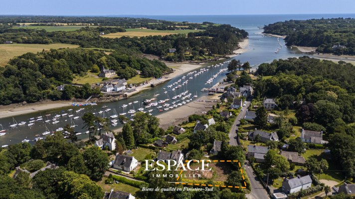 A vendre à NEVEZ - Terrain à bâtir de 1158 m2 à deux pas du port de Kerdruc