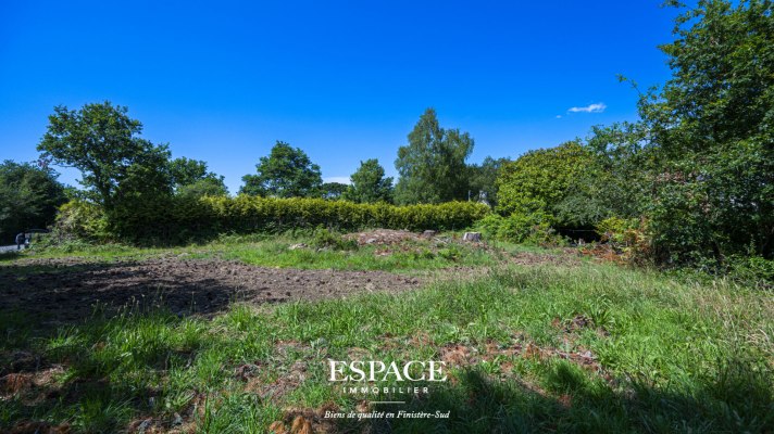 A vendre à NEVEZ - Terrain à bâtir de 1158 m2 à deux pas du port de Kerdruc