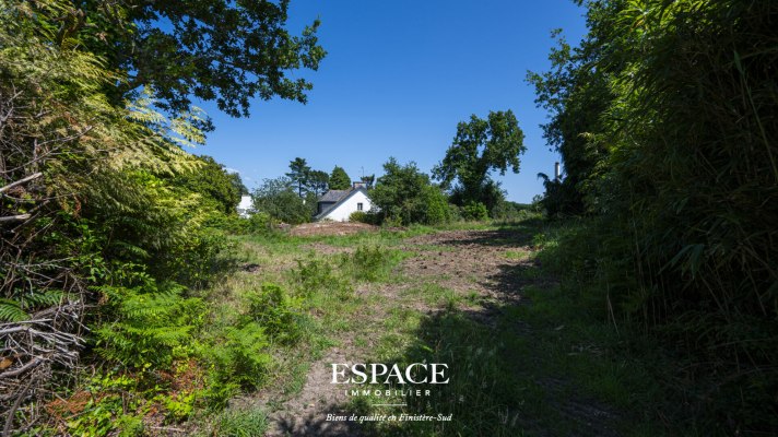 A vendre à NEVEZ - Terrain à bâtir de 1158 m2 à deux pas du port de Kerdruc