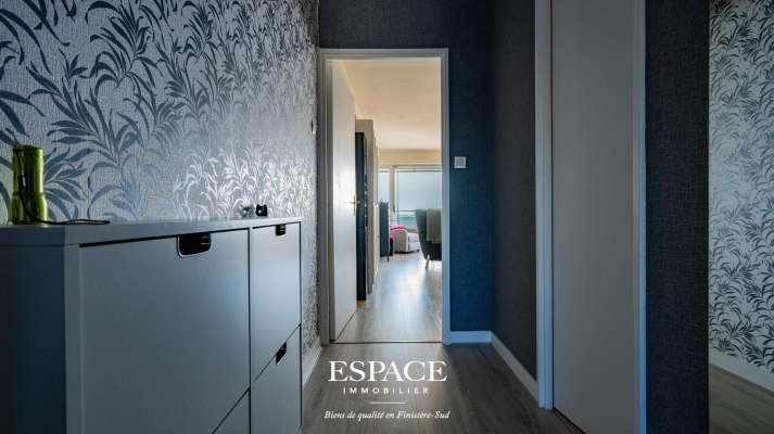 A vendre à Concarneau bel appartement face à la mer de 2 pièce(s) de 51.89 m2 avec terrasse et parking privatif