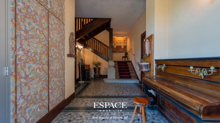 Concarneau - un écrin de nature en bord de mer - une demeure de charme à réinventer