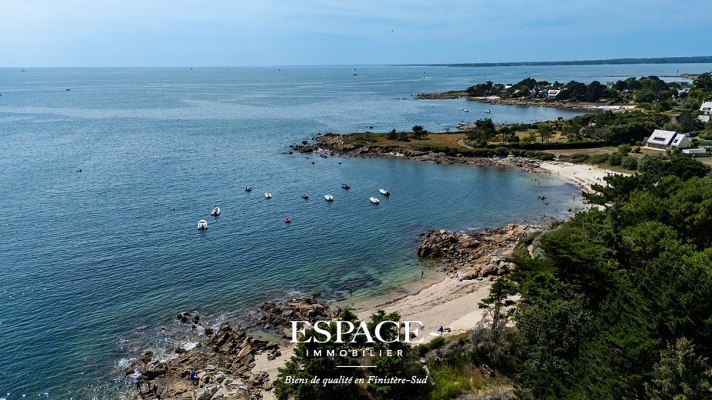 Concarneau - un écrin de nature en bord de mer - une demeure de charme à réinventer