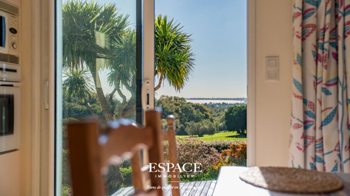 A vendre à la Foret-Fouesnant - Vue mer et Golf - maison familiale dans un cadre exceptionnel