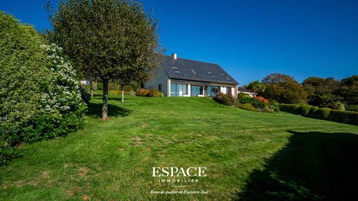 A vendre à la Foret-Fouesnant - Vue mer et Golf - maison familiale dans un cadre exceptionnel