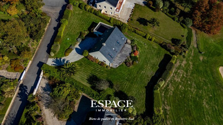 A vendre à la Foret-Fouesnant - Vue mer et Golf - maison familiale dans un cadre exceptionnel