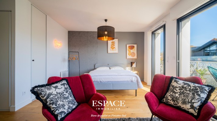 À vendre à CONCARNEAU - Bel appartement T1 avec balcon, prestations soignées et garage privatif