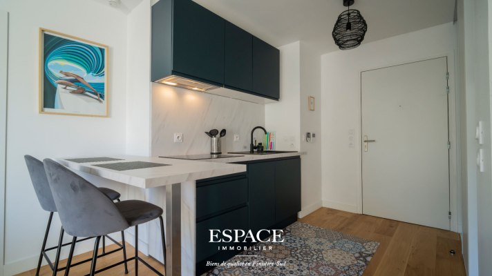 A vendre à Concarneau - bel appartement contemporain - T2 avec balcon et garage